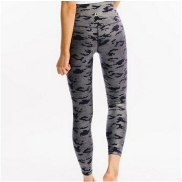 ZYIA Silver Camo Supreme High Rise Leggings Size Medium 6-8 - Picture 3 of 8